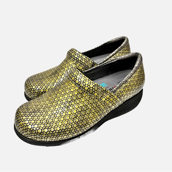 Grey’s Anatomy Softwalk Meredith Clogs Size 8.5 EUC - Picture 1 of 7